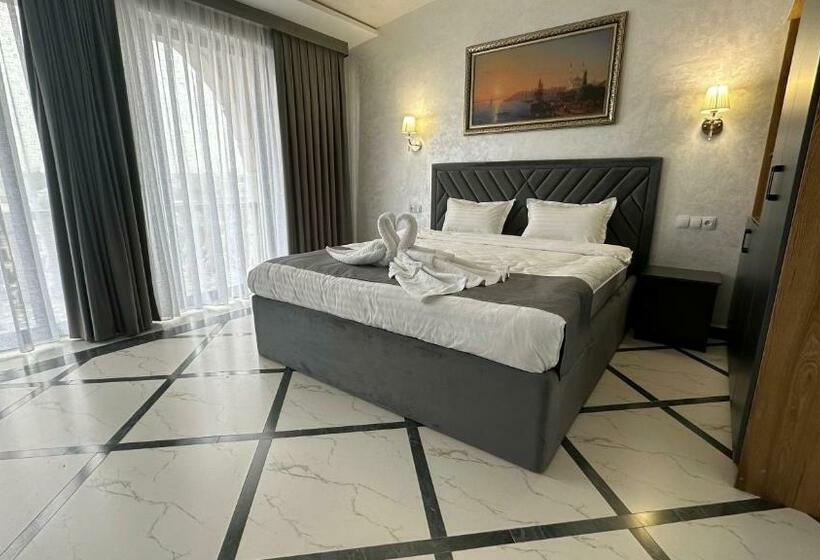 سوییت, Marmaris Hotel Free Airport Service