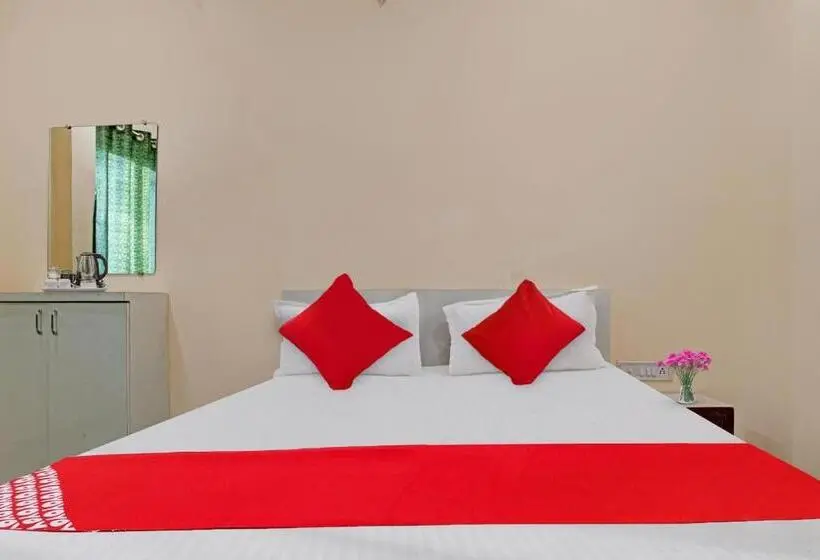 اتاق استاندارد, Oyo Flagship  Paradise Blu