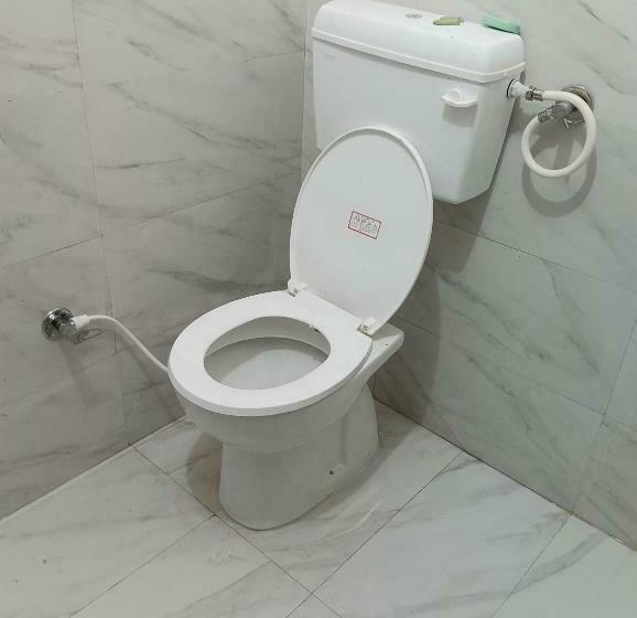 三人经典房间, Oyo Sky Bird