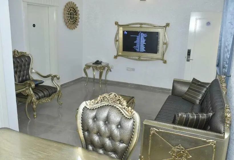اتاق استاندارد یک نفره, Sakura Apartment