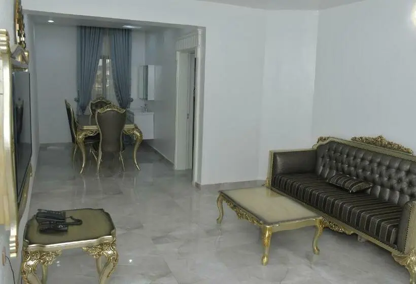 اتاق استاندارد, Sakura Apartment