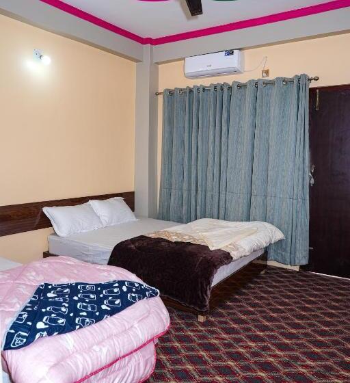 اتاق لوکس با بالکن, Sunrise