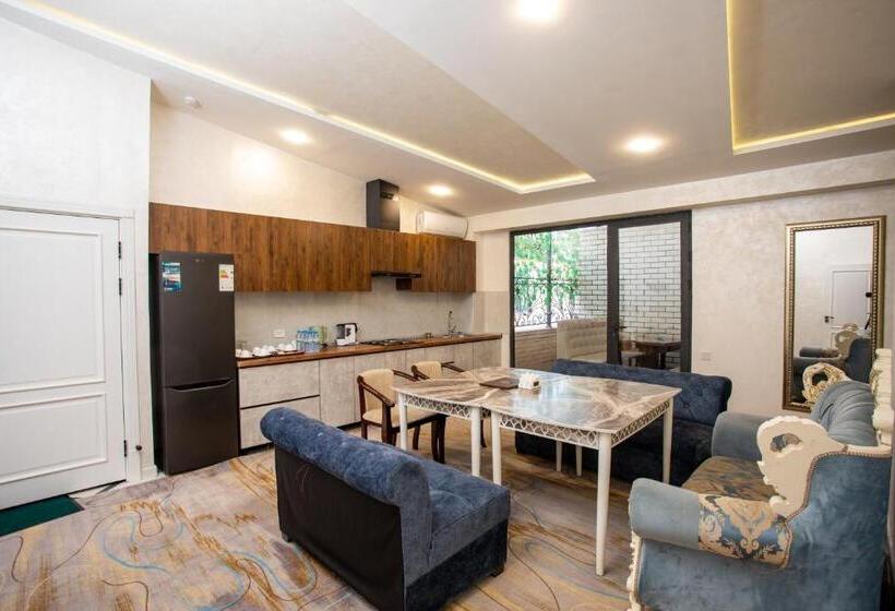 آپارتمان 3 خوابه, Marmaris Hotel Free Airport Service