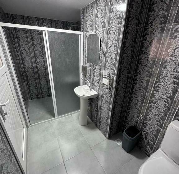 标准单人间, Otel Ni̇l Firat