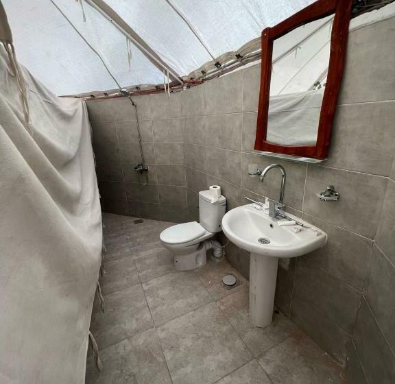 سوییت سوپریور, Shahrazad Camp In White Desert, Egypt