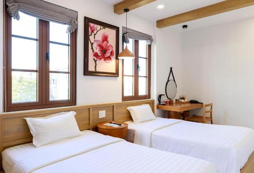 اتاق استاندارد با چشم‌انداز شهر, Lotus Home Corner & Rooftop