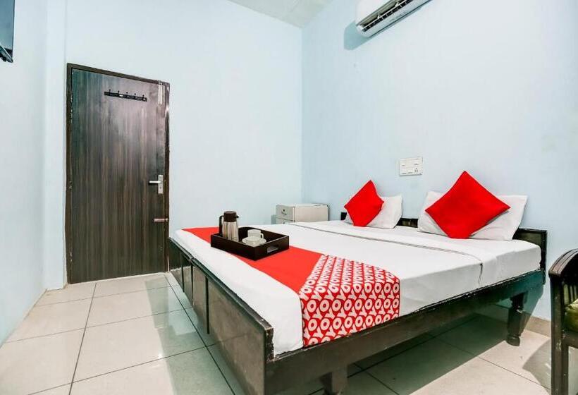 Трехместный Номер Классика, Flagship Moonlight Guest House