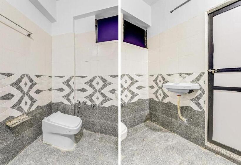 Quarto Triplo Clássico, Spot On 704034  Krishna