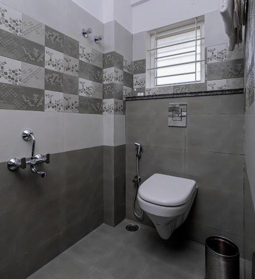 Номер Стандарт Индивидуальный с Балконом, Value Inn