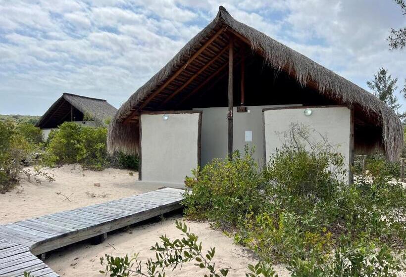 サイドオーシャンビュースタンダードルーム, Zenguelemo Lodge