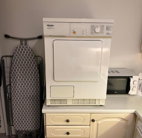 اتاق استاندارد, Qdb Geneve Hyper Centre