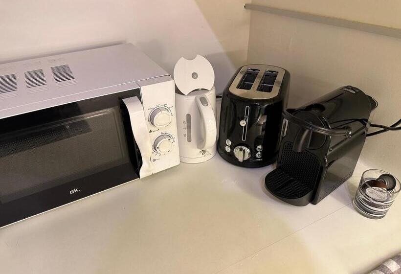 اتاق استاندارد, Qdb Geneve Hyper Centre