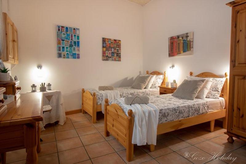 اتاق استاندارد سه نفره, Hibiscus