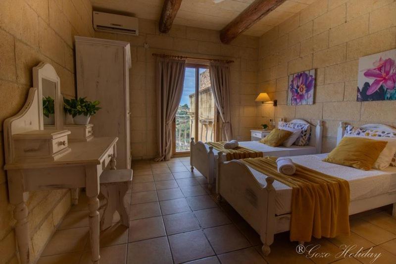 اتاق استاندارد, Hibiscus