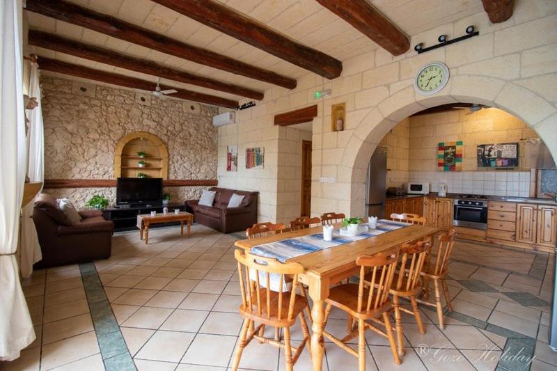 ویلای یک اتاق خوابه با استخر شنا, Hibiscus