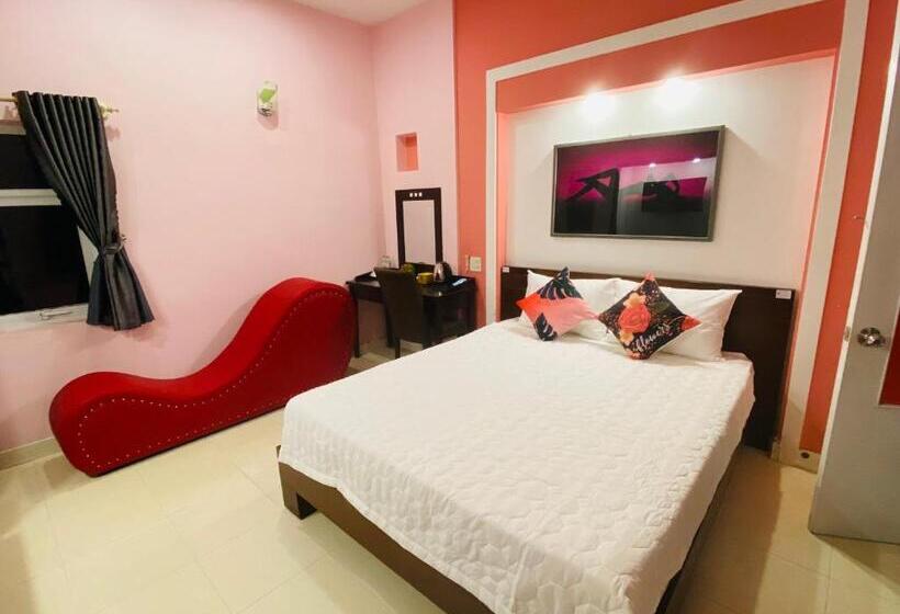 اتاق لوکس, Bali Hotel 2