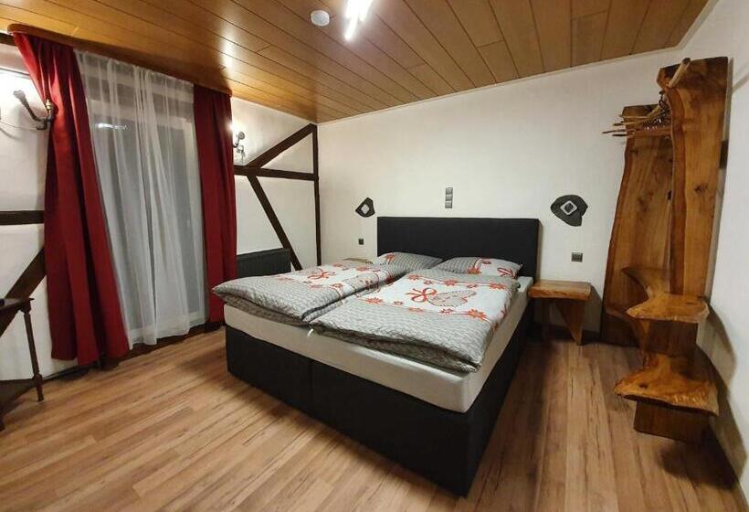 Номер Стандарт, Gasthaus Pension Schumbert