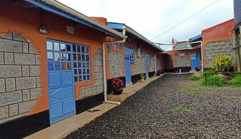 اتاق استاندارد, Jc Iten Guest House