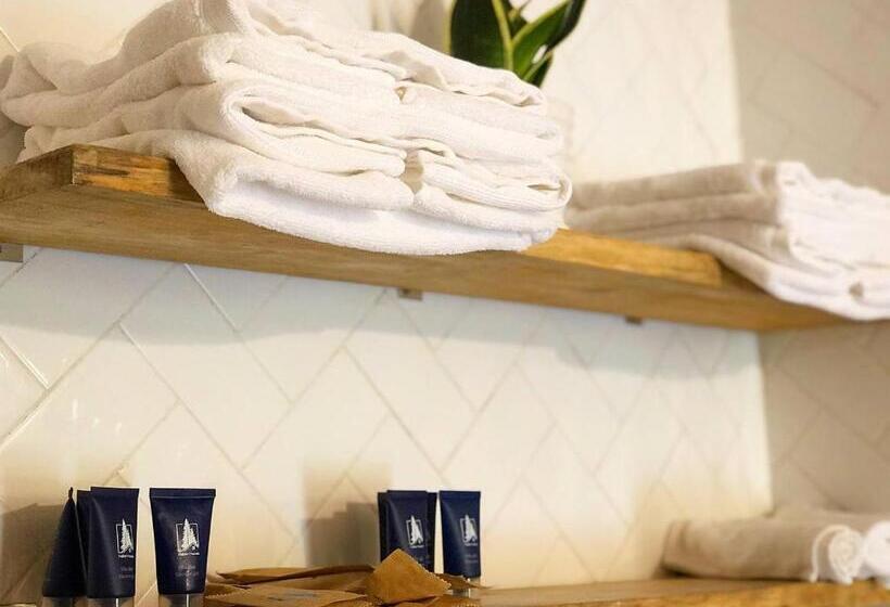 اتاق استاندارد, Thênh Thang Home & Cafe