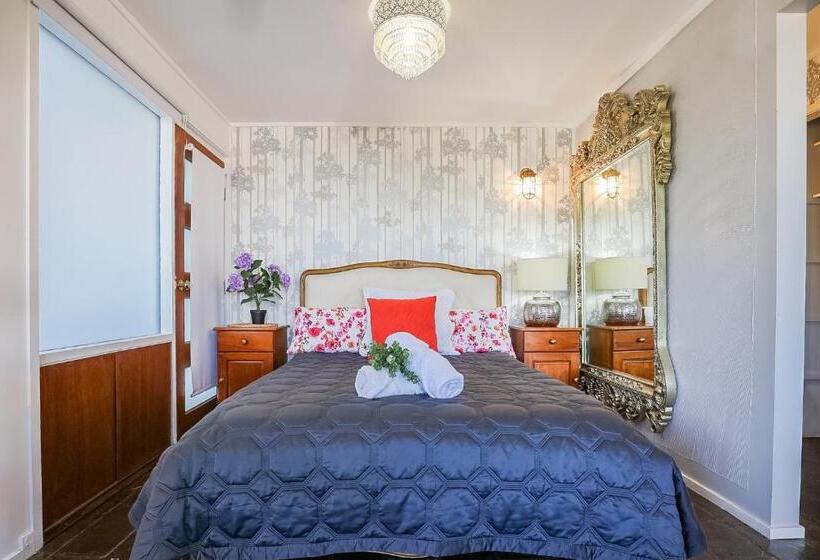 Люкс, 1770 Sovereign Lodge Retreat