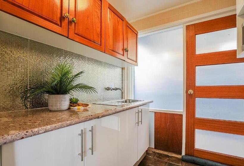 Люкс, 1770 Sovereign Lodge Retreat