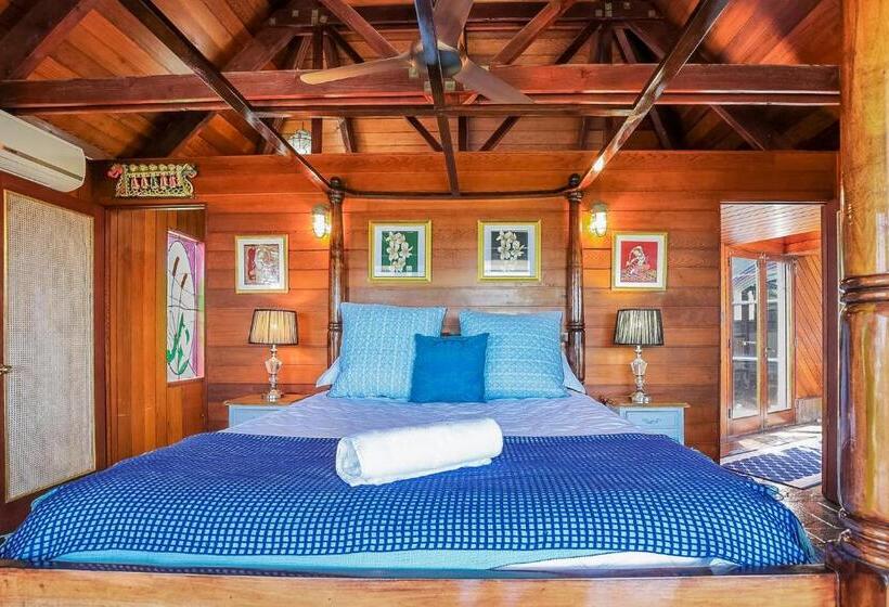 Люкс Deluxe 2 Спальни, 1770 Sovereign Lodge Retreat