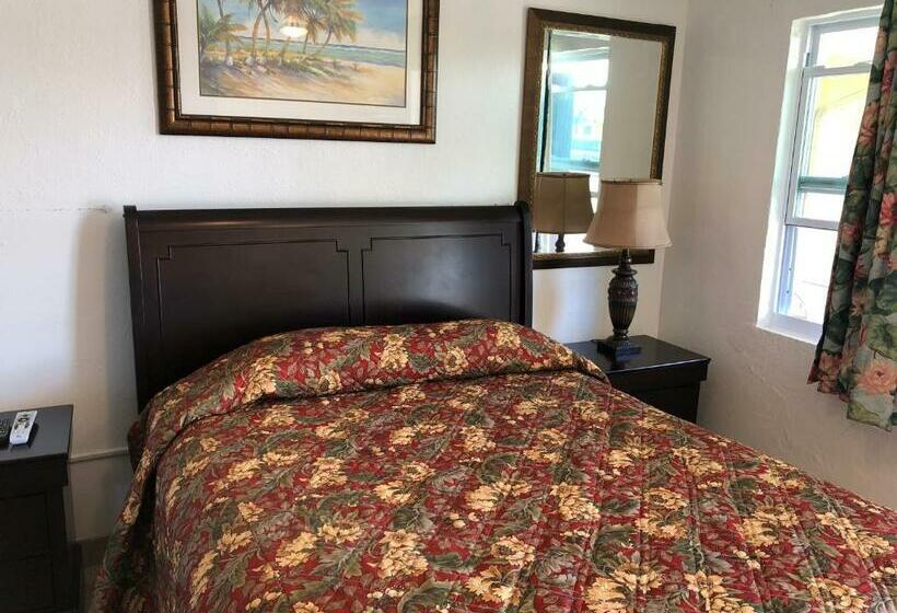 Quarto Estandar, Glades Motel   Naples
