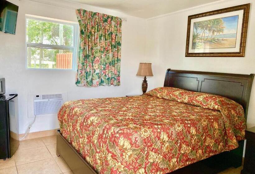 Quarto Estandar, Glades Motel   Naples