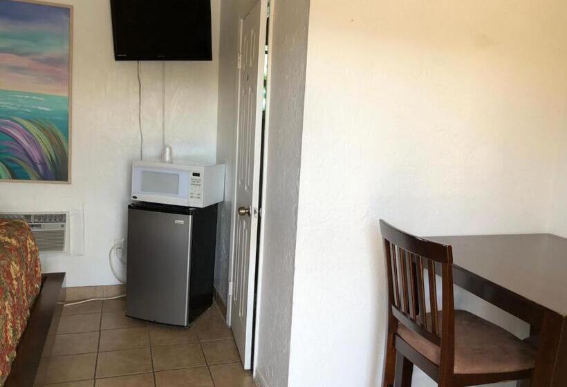 غرفة قياسية سرير كينج, Glades Motel   Naples