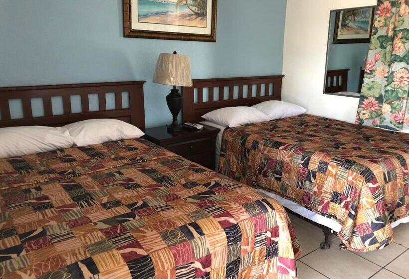 Номер Стандарт 2 Двуспальные Кровати, Glades Motel   Naples