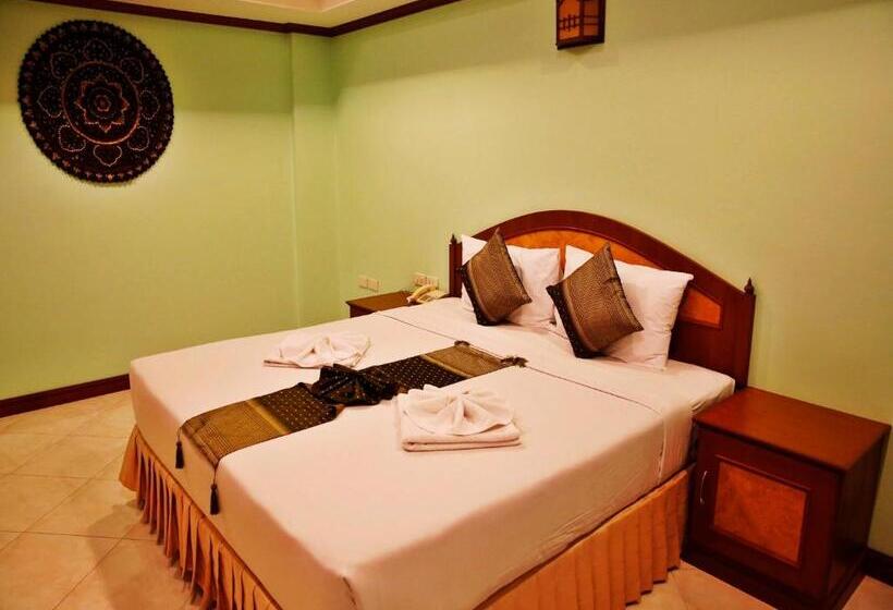 غرفة ديلوكس, Baan Ss Karon