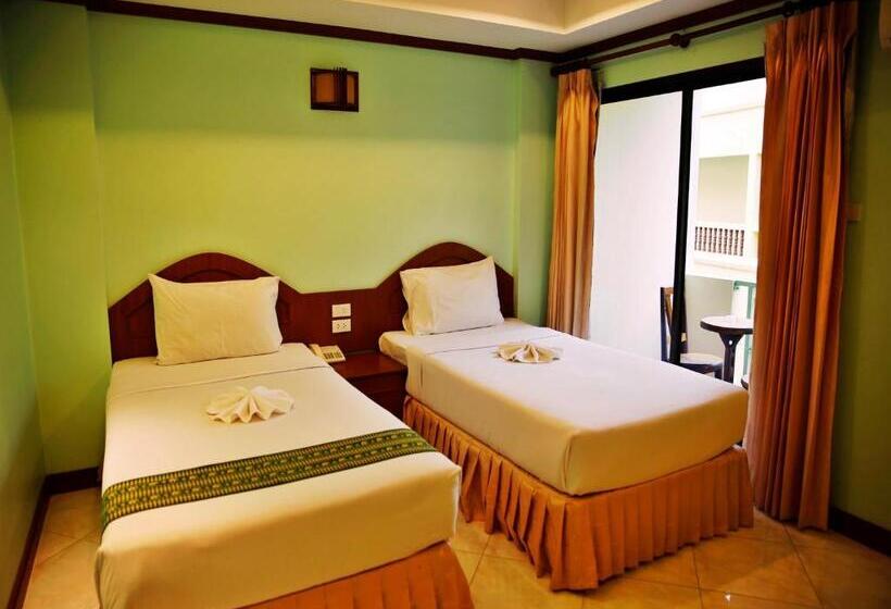 غرفة ديلوكس, Baan Ss Karon