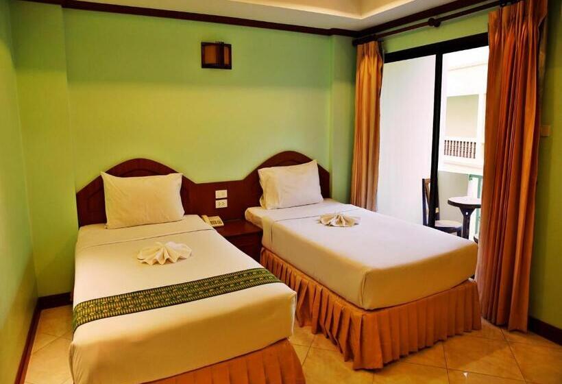 غرفة ديلوكس, Baan Ss Karon