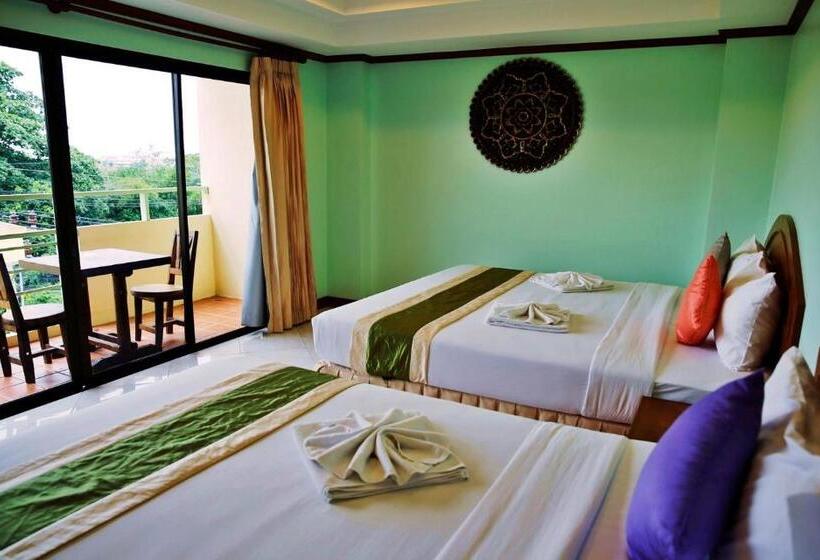 جناح سوبيريور, Baan Ss Karon