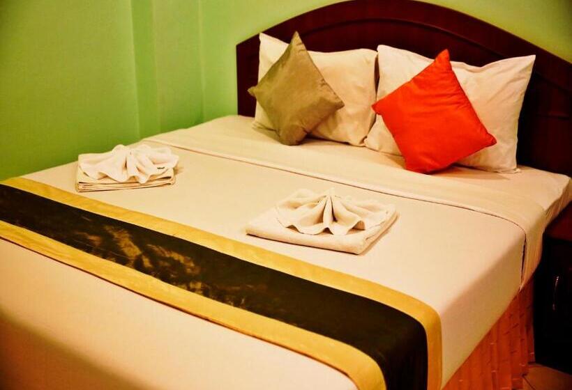 غرفة ديلوكس, Baan Ss Karon