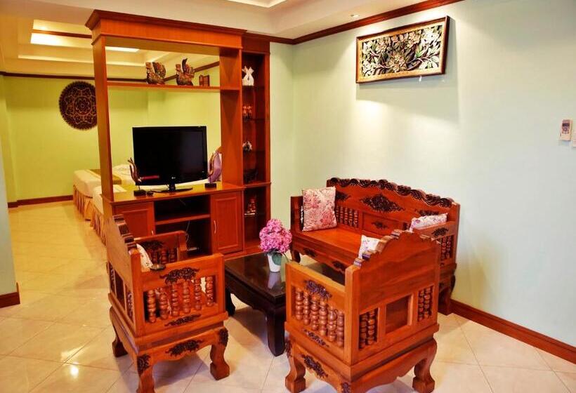 غرفة سوبيريور عائلية, Baan Ss Karon