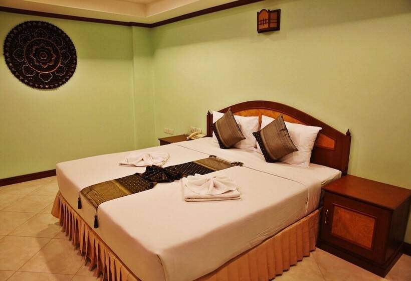 غرفة ديلوكس, Baan Ss Karon