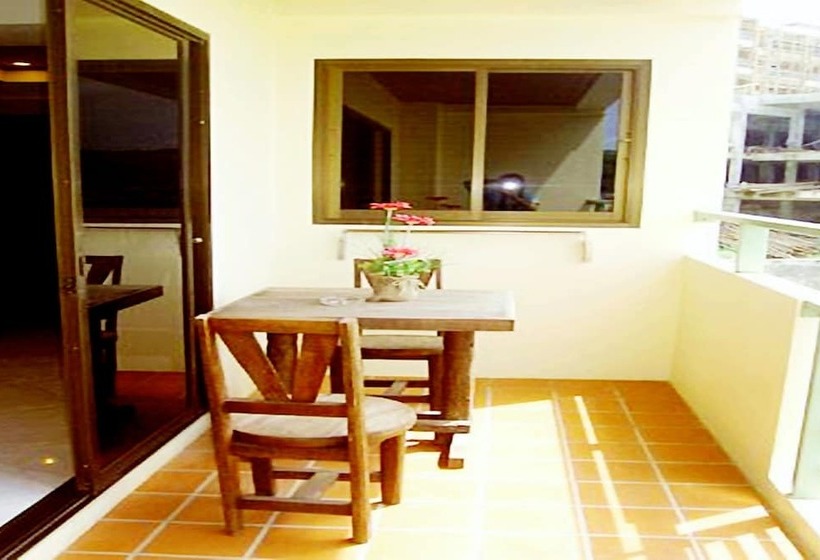 غرفة عائلية, Baan Ss Karon