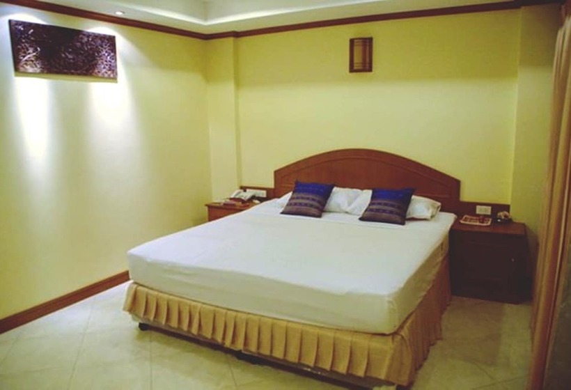 غرفة ديلوكس, Baan Ss Karon