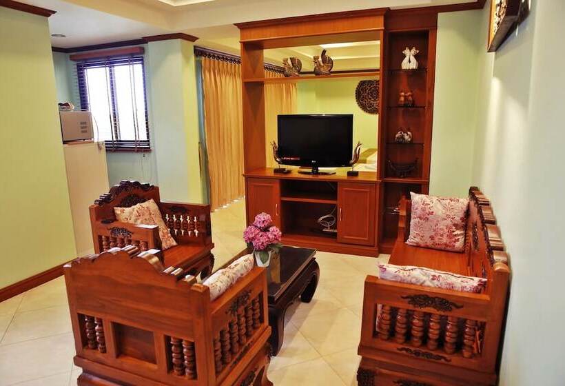 غرفة عائلية, Baan Ss Karon