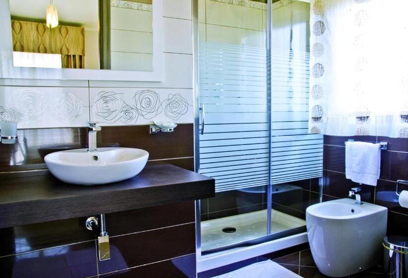 Номер Стандарт, B&b Albachiara