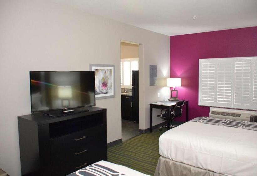 غرفة ديلوكس لذوى الاحتياجات الخاصة, Best Western Plus Dilley Inn & Suites