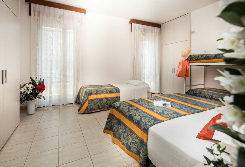 חדר סטנדרט לארבעה, Bettina