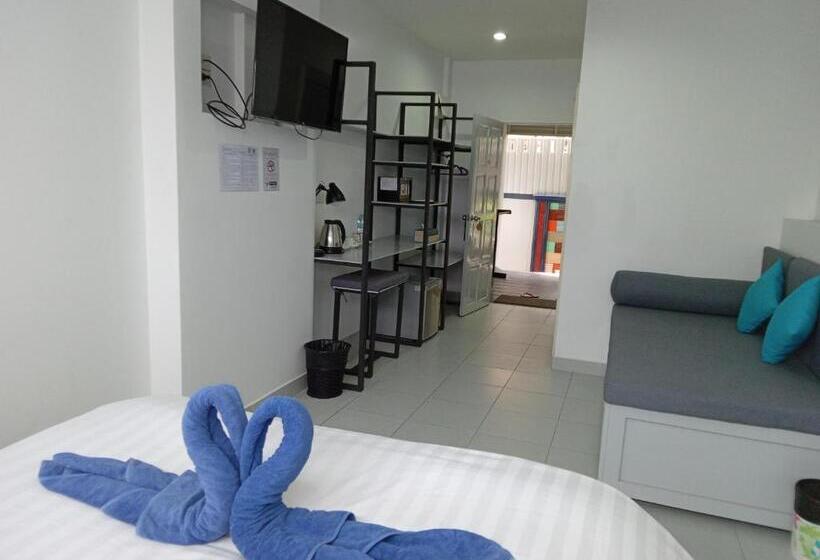 اتاق سوپریور, Colorize Boutique