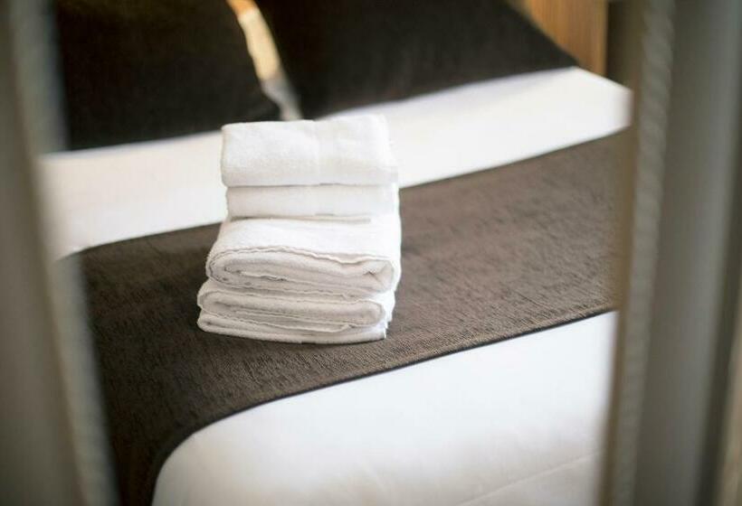 クラブルーム, De Paris