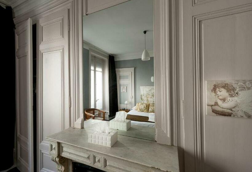 俱乐部房间, De Paris