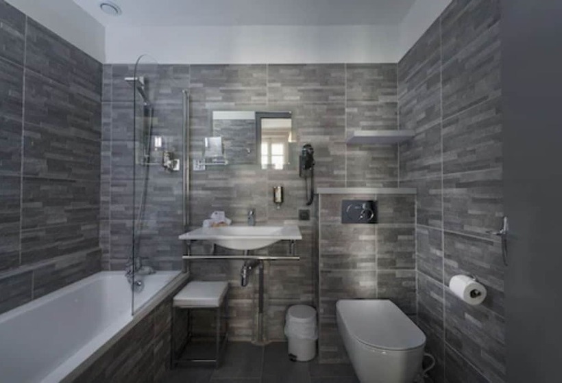 クラブルーム, De Paris