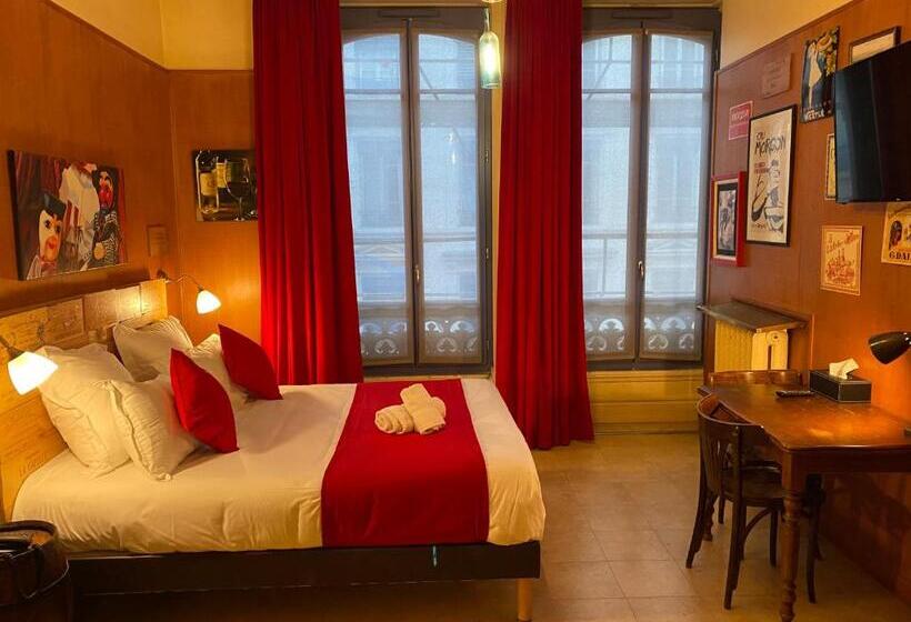 クラブルーム, De Paris