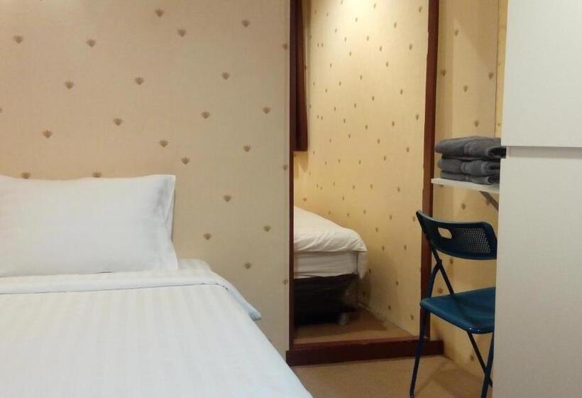 패밀리 룸, Decor Do Hostel