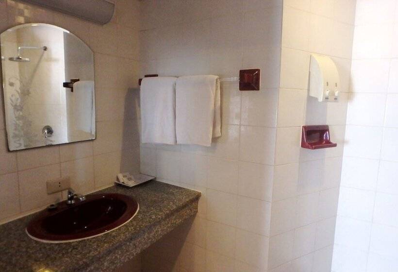 디럭스 룸, Karon Cafe  Inn